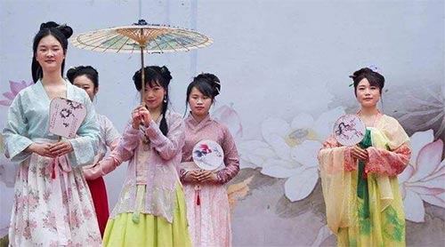 有风格的汉服小姐姐