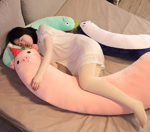 女人夹被子